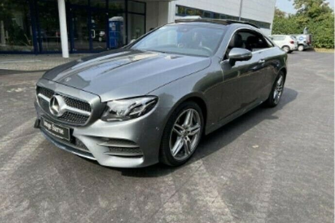 Usado Mercedes E400 AMG 333 CV (244 kW) 2018 Gris Berlina