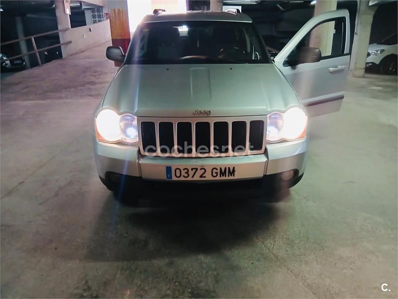 Usado Jeep Grand Cherokee Laredo 218 CV (160 kW) 2009 Gris / plata SUV