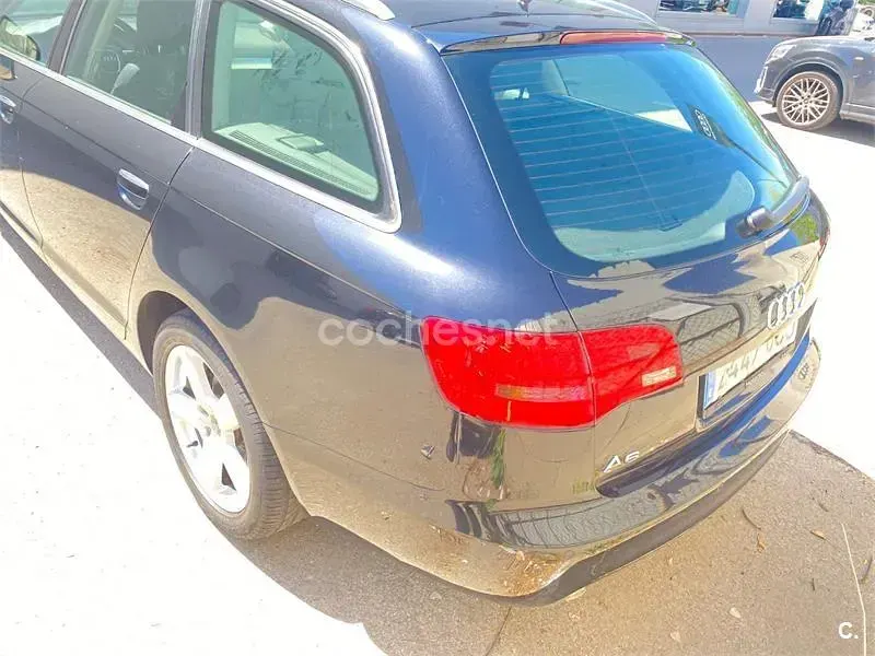 Usado Audi A6 Ambiente 140 CV (102 kW) 2008 Negro Familiar