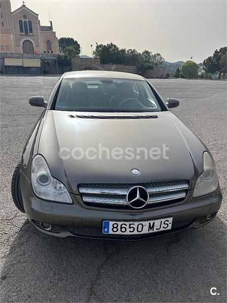 Usado Mercedes CLS300 231 CV (169 kW) 2009 Gris / plata Berlina