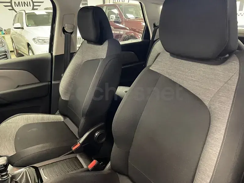 Usado Citroën C4 SpaceTourer Feel 130 CV (95 kW) 2018 Negro Monovolumen