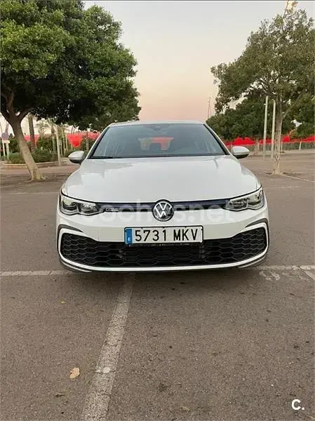 Usado VW Golf VIII GTE 245 CV (180 kW) 2021 Blanco Berlina
