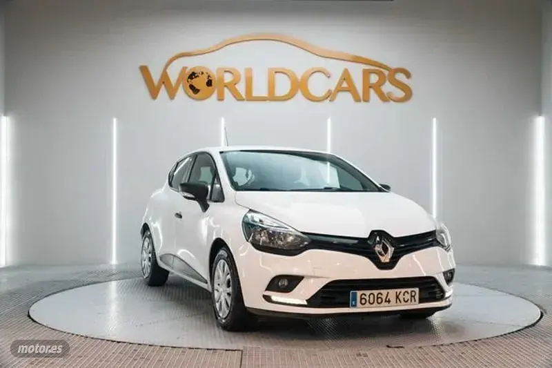 Usado Renault Clio Business 90 CV (66 kW) 2017 Blanco