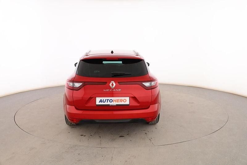 Brugt Renault Mégane GrandTour Intens 110 HK (80 kW) 2018 Rød Stationcar