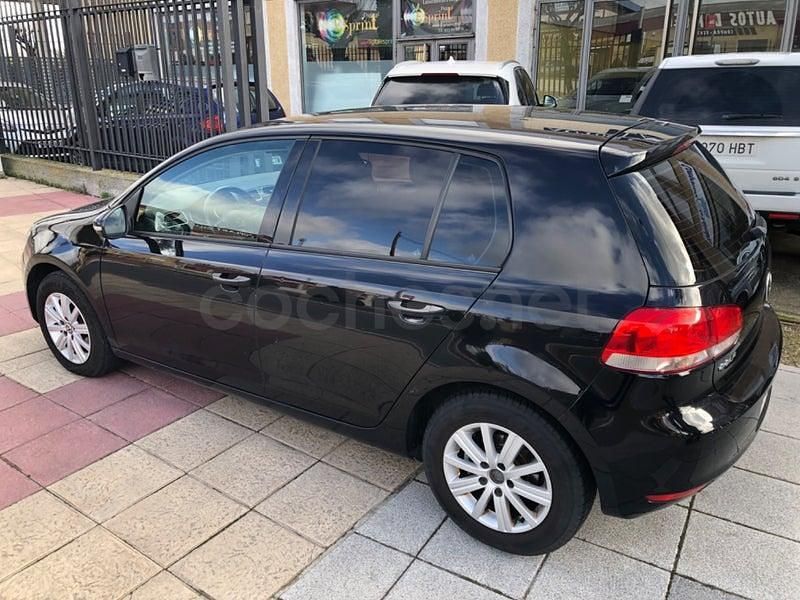 Usado VW Golf VI Advance 122 CV (89 kW) 2010 Negro Utilitario