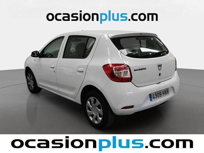 Usado Dacia Sandero Lauréate 75 CV (55 kW) 2014 Blanco Utilitario