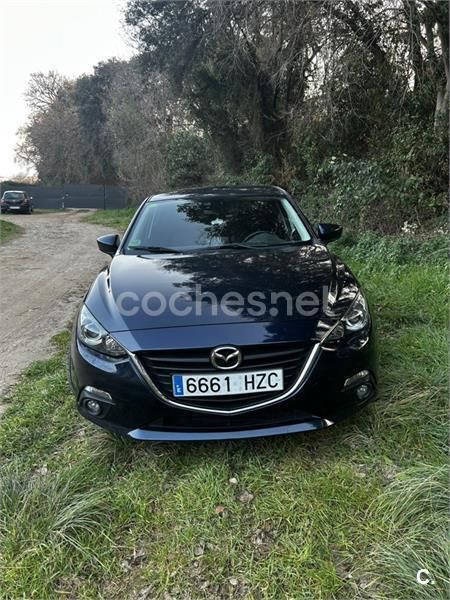 Azul Usado 2014 Mazda 3 Luxury Berlina | 12.999 € (Un poco caro) - Imagen 1/4