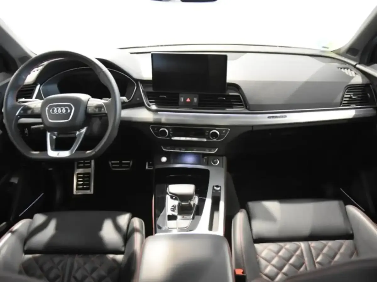 Usado Audi Q5 Sportback 341 CV (250 kW) 2024 Gris/plata SUV