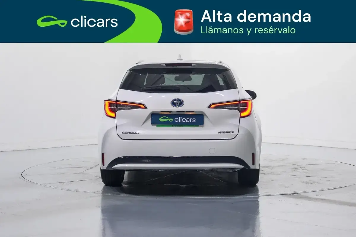 Usado Toyota Corolla Business Edition 122 CV (89 kW) 2022 Blanco Familiar