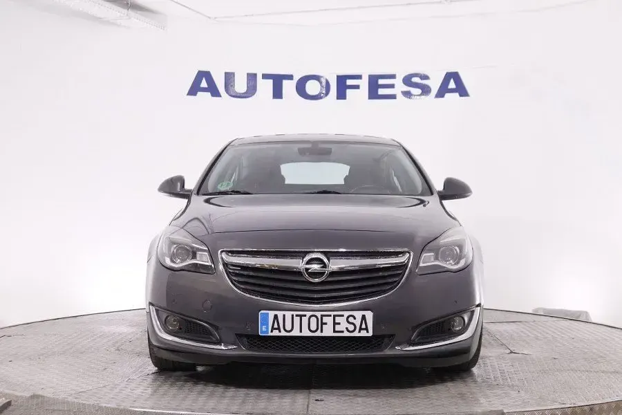Usado Opel Insignia Selective 136 CV (100 kW) 2016 Gris
