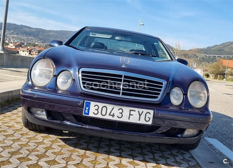 Usado Mercedes CLK320 Elegance 218 CV (160 kW) 1999 Azul Coupe