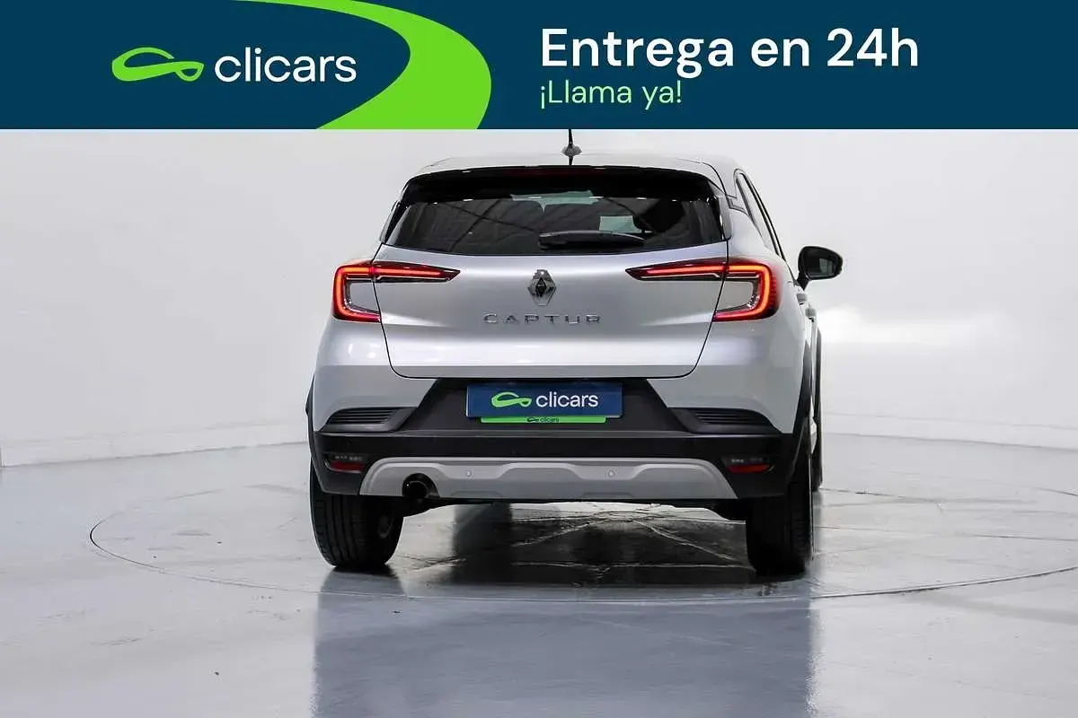Usado Renault Captur Intens 101 CV (74 kW) 2020 Gris SUV