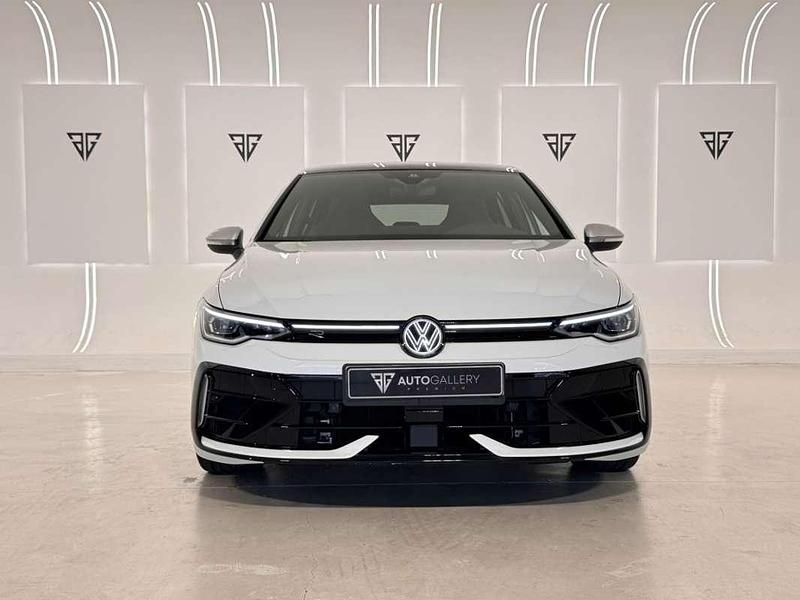 Usado VW Golf VIII R 333 CV (244 kW) 2025 Blanco Utilitario