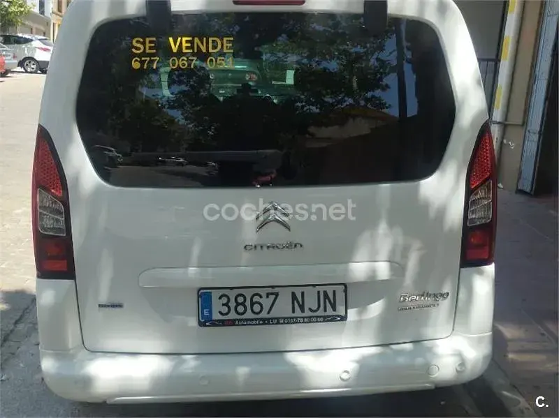 Usado Citroën Berlingo Feel 100 CV (73 kW) 2016 Blanco Monovolumen