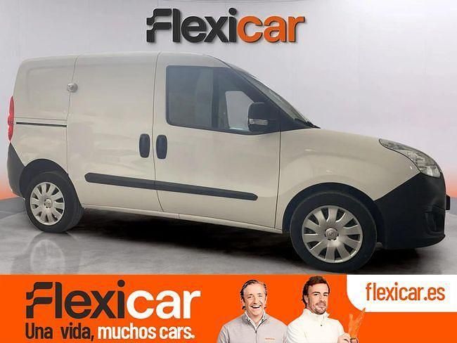 Blanco Usado 2018 Opel Combo Monovolumen | 9490 € (Super precio) - Imagen 1/4