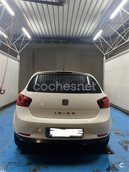 Usado Seat Ibiza Style 105 CV (77 kW) 2010 Blanco Berlina