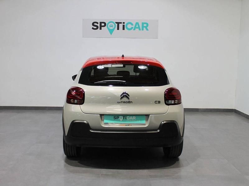 Usado Citroën C3 PureTech 83 CV (61 kW) 2024 Dorado