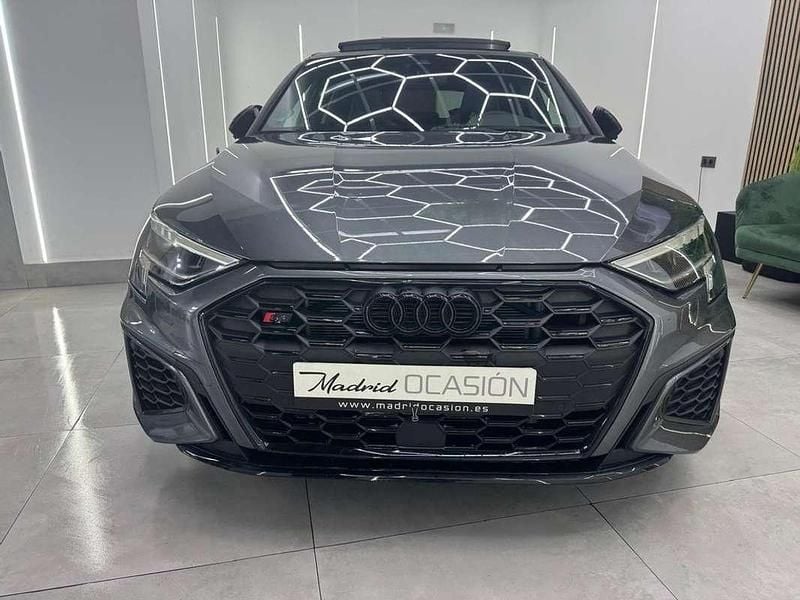 Usado Audi S3 Sportback Ambiente 310 CV (228 kW) 2023 Gris Utilitario