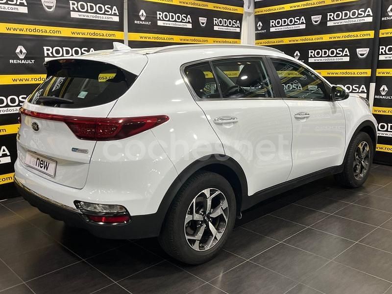 Usado Kia Sportage 115 CV (84 kW) 2020 Blanco SUV