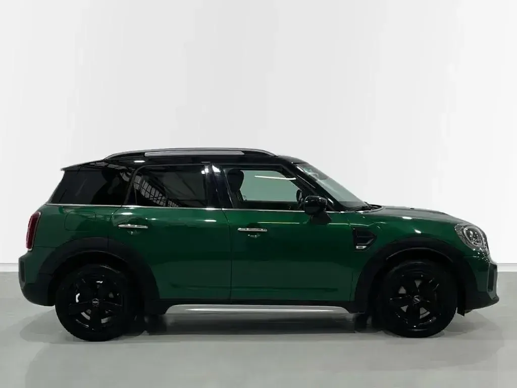 Usado Mini Cooper Countryman 136 CV (100 kW) 2022 Verde SUV