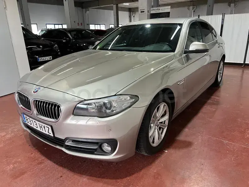 Usado BMW 520 Comfort Edition 184 CV (135 kW) 2014 Beige Berlina