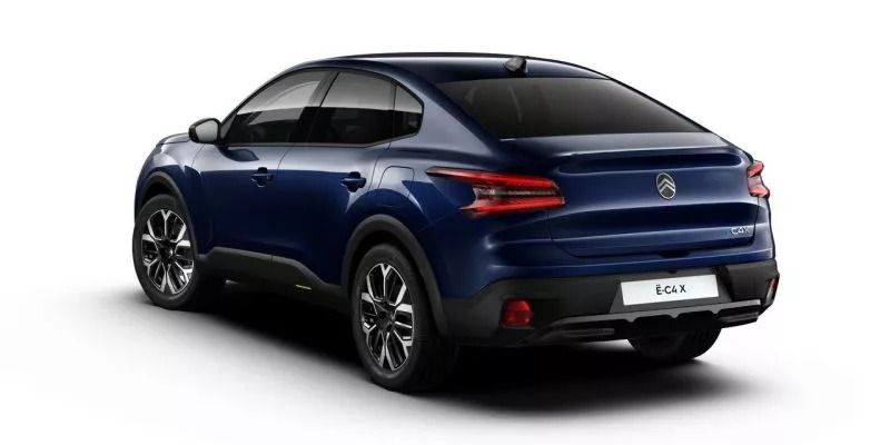 Nuevo Citroën e-C4 Business Class 114 kW (156 CV) 2025 Azul Berlina