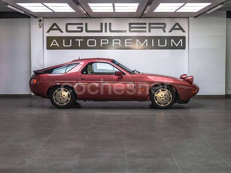 Usado Porsche 928 330 CV (242 kW) 1987 Rosa Coupe