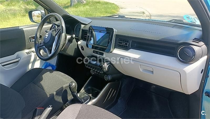 Usado Suzuki Ignis GLX 90 CV (66 kW) 2019 Azul SUV