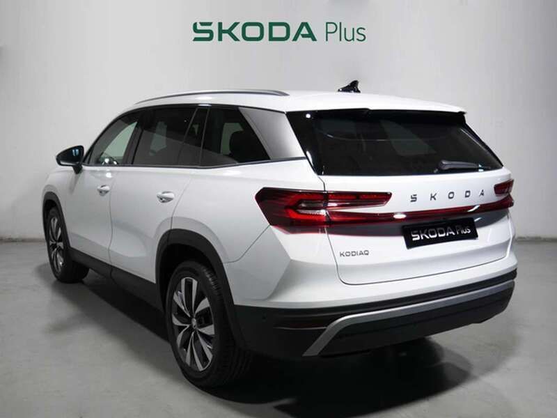 Usado Skoda Kodiaq Selection 150 CV (110 kW) 2025 Blanco SUV