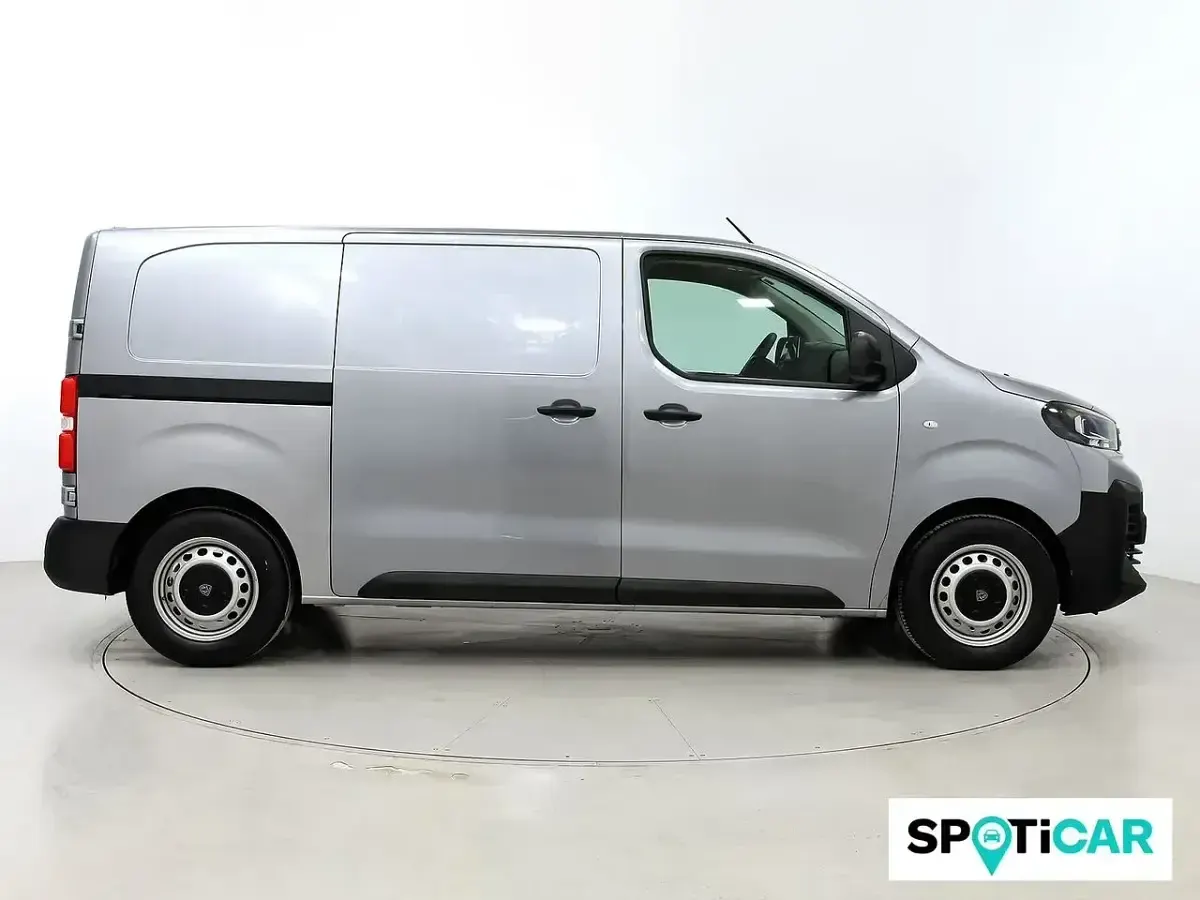 Usado Peugeot Expert S 120 CV (88 kW) 2025 Gris Van