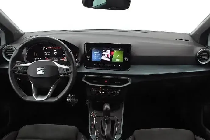 Usado Seat Arona Xperience 115 CV (84 kW) 2025 SUV