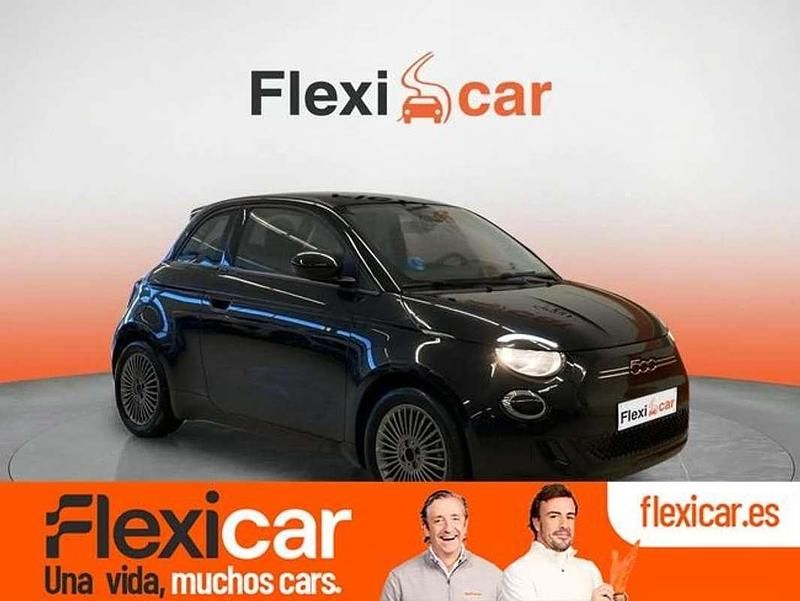 Negro Usado 2022 Fiat 500e Action Berlina | 14.990 € (Un poco caro) - Imagen 1/4