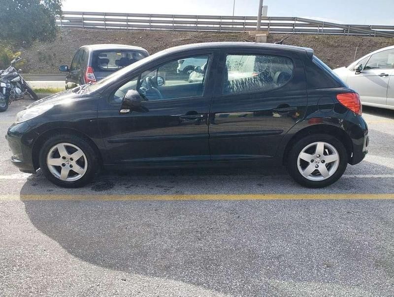 Usado Peugeot 207 Sport 95 CV (69 kW) 2009 Negro Utilitario