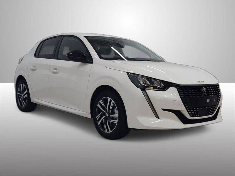 Usado Peugeot 208 Allure 102 CV (75 kW) 2023 Blanco Utilitario