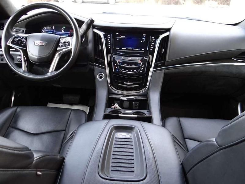 Usado Cadillac Escalade 2019 Blanco SUV