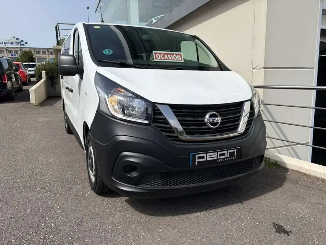 Usado Nissan NV300 Comfort 120 CV (88 kW) 2020 Blanco Van