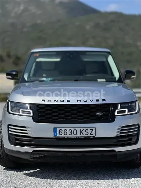 Usado Land Rover Range Rover Autobiography 339 CV (249 kW) 2019 Gris / plata SUV
