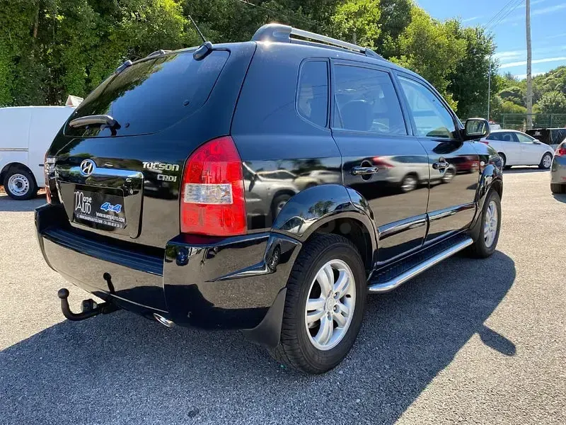 Usado Hyundai Tucson Premium 140 CV (102 kW) 2009 Negro SUV