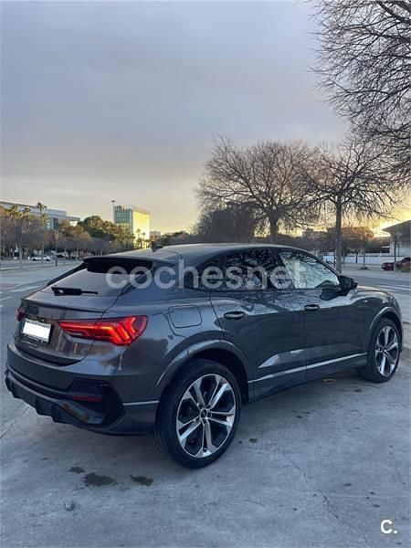 Usado Audi Q3 Sportback Ambiente 150 CV (110 kW) 2024 Gris / plata SUV