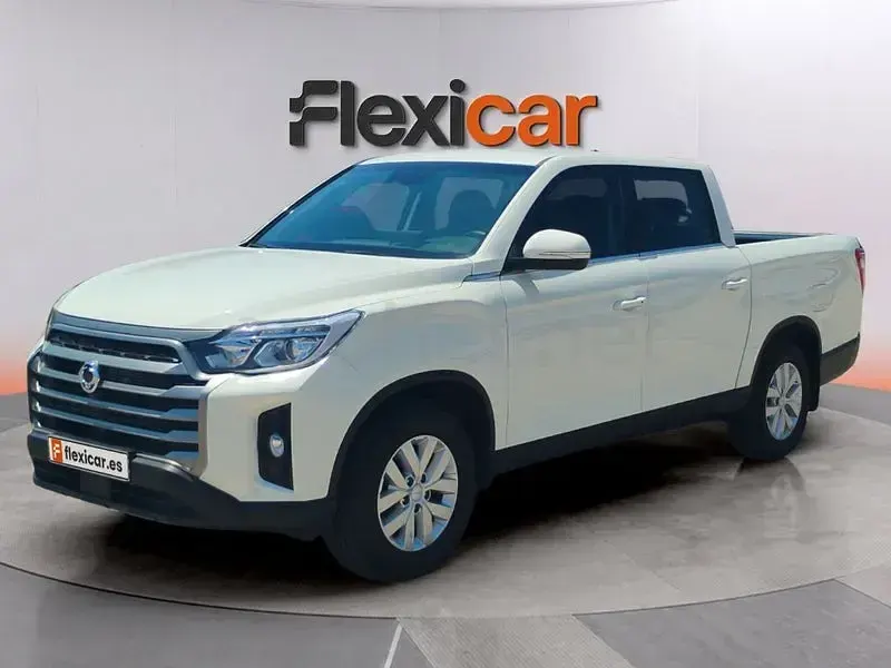 Usado KGM Musso 202 CV (148 kW) 2025 Blanco Pickup/Camioneta