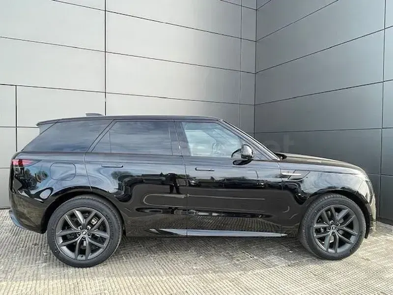 Usado Land Rover Range Rover Sport SE Dynamic 460 CV (338 kW) 2024 Negro SUV