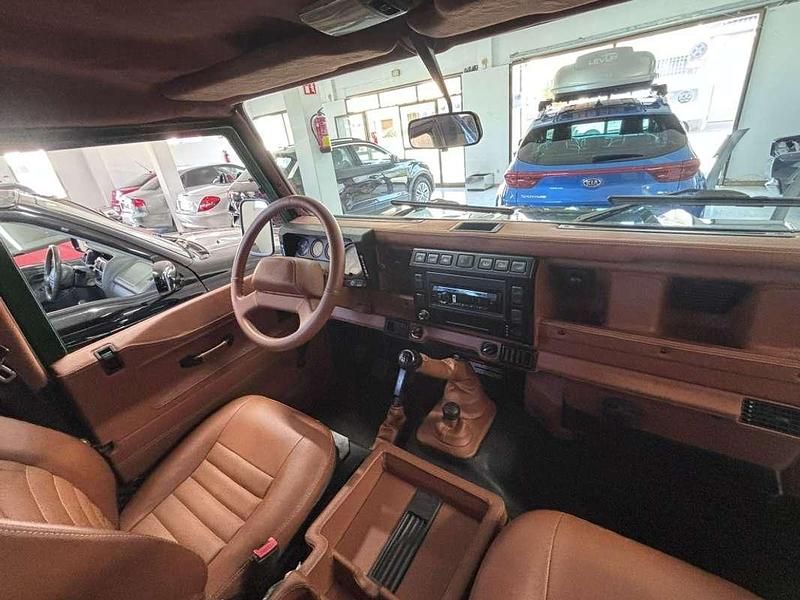 Usado Land Rover Defender 122 CV (89 kW) 2006 Verde SUV