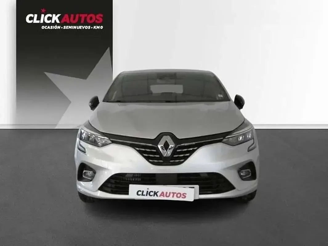 Usado Renault Clio Techno 91 CV (66 kW) 2023 Gris Utilitario