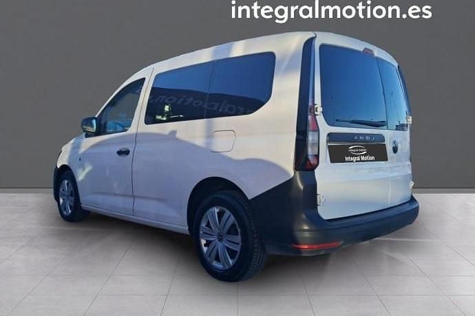 Usado VW Caddy 102 CV (75 kW) 2023 Monovolumen