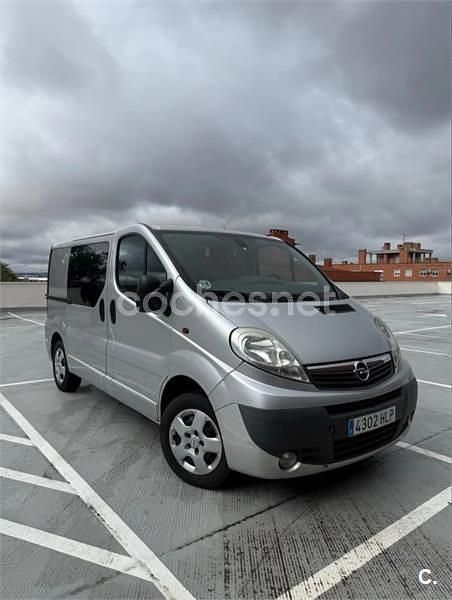Gris / plata Usado 2012 Opel Vivaro Monovolumen | 9800 € (Buen precio) - Imagen 1/4