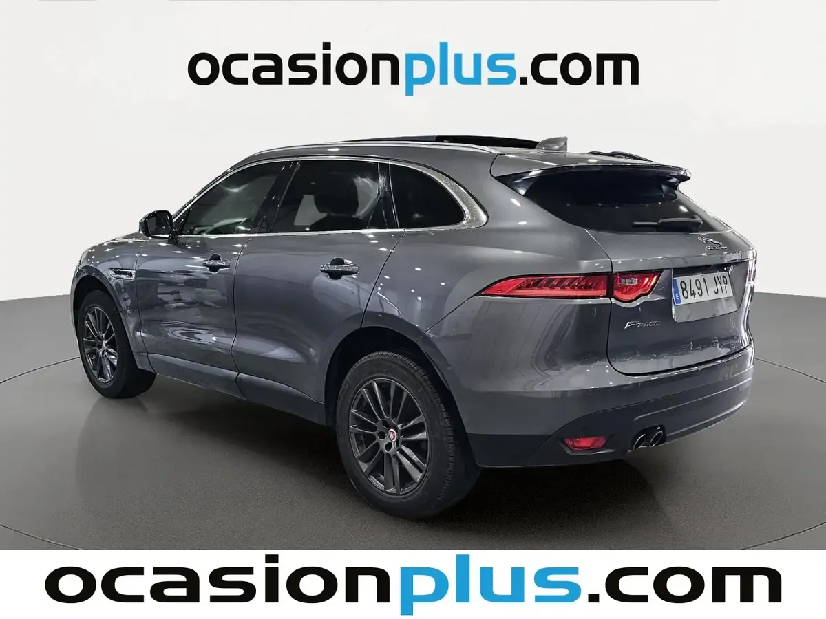 Usado Jaguar F-Pace Prestige 180 CV (132 kW) 2017 Gris SUV