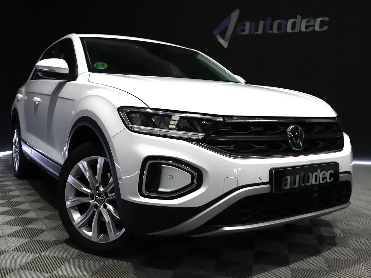 Usado VW T-Roc Life 150 CV (110 kW) 2023 Blanco SUV