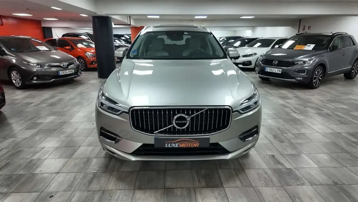 Usado Volvo XC60 Inscription 390 CV (286 kW) 2019 Beige SUV