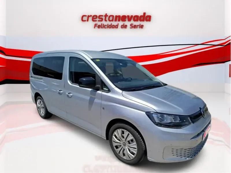 Usado VW Caddy Maxi 102 CV (75 kW) 2022 Gris Monovolumen
