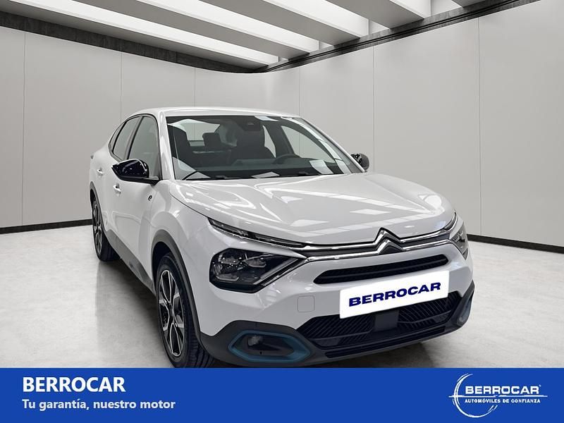 Usado Citroën e-C4 Feel 100 kW (136 CV) 2023 Blanco Berlina